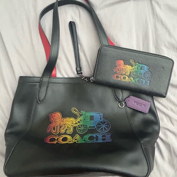 Coach Black Tote Bag and Wallet Set